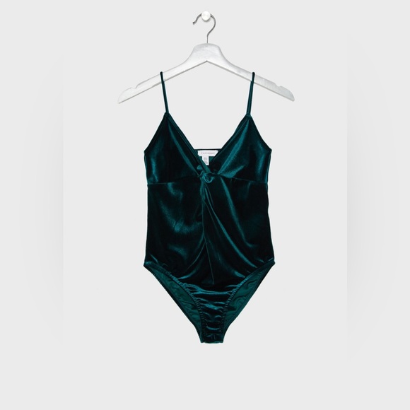 TOPSHOP Emerald Green Velvet Twist Front BodySuit - Picture 3 of 3